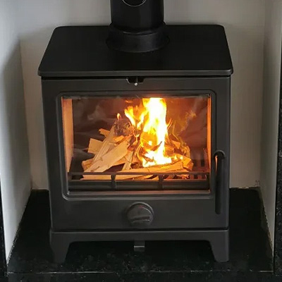 Derwent 5 Multi-fuel Stove Fire